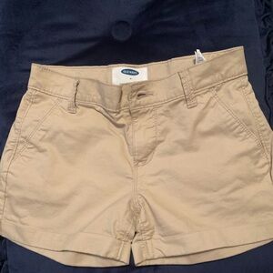 Old navy khaki cuffed shorts/girl size 10